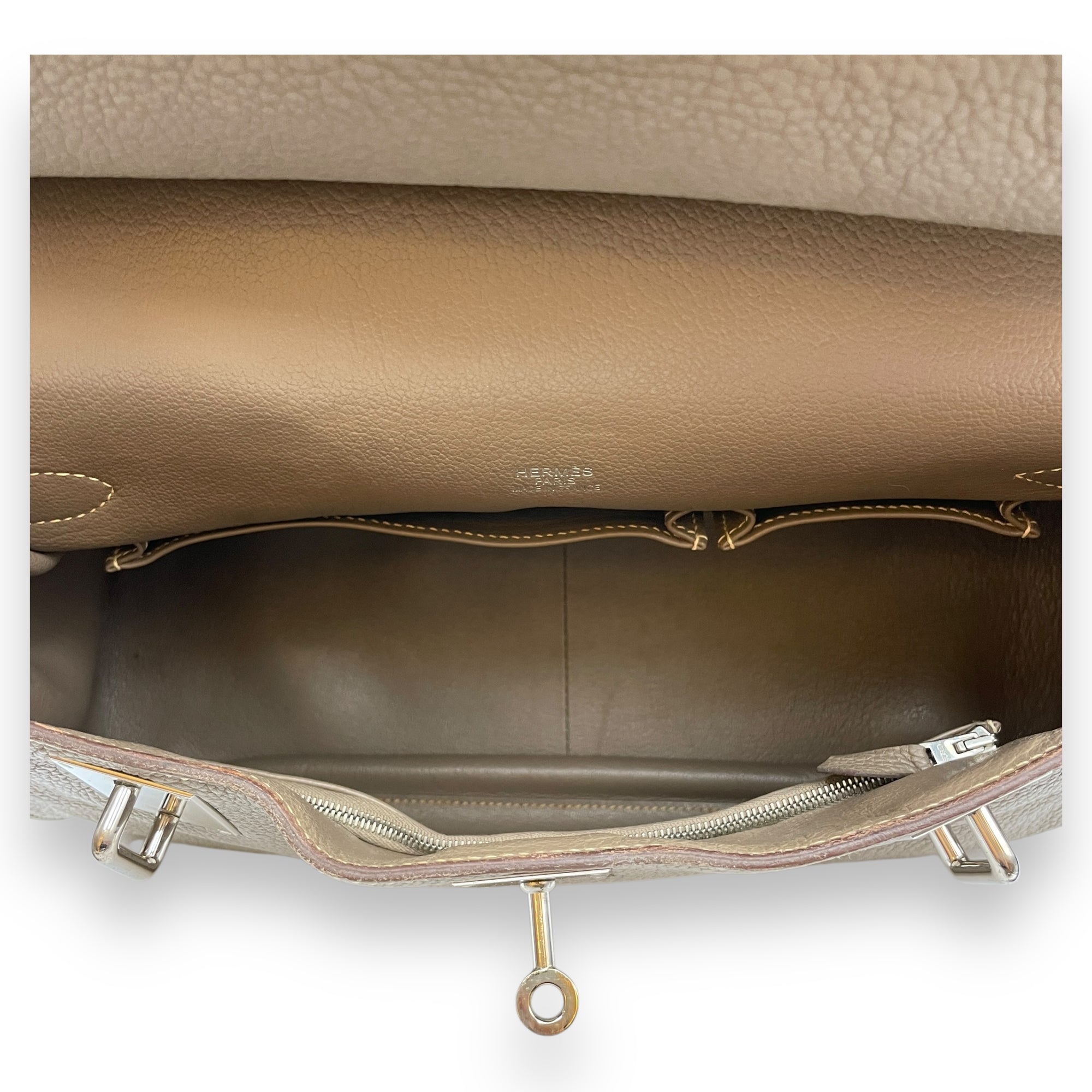 Jypsiere 34 Etoupe in Clemence, Palladium hardware