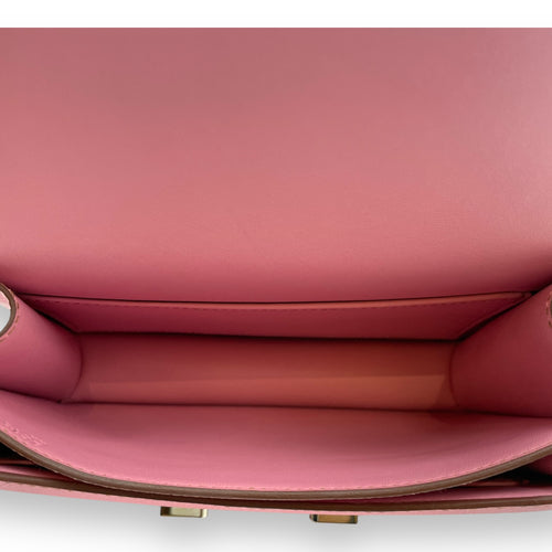 Constance 18 Pink in Epsom, Palladium hardware