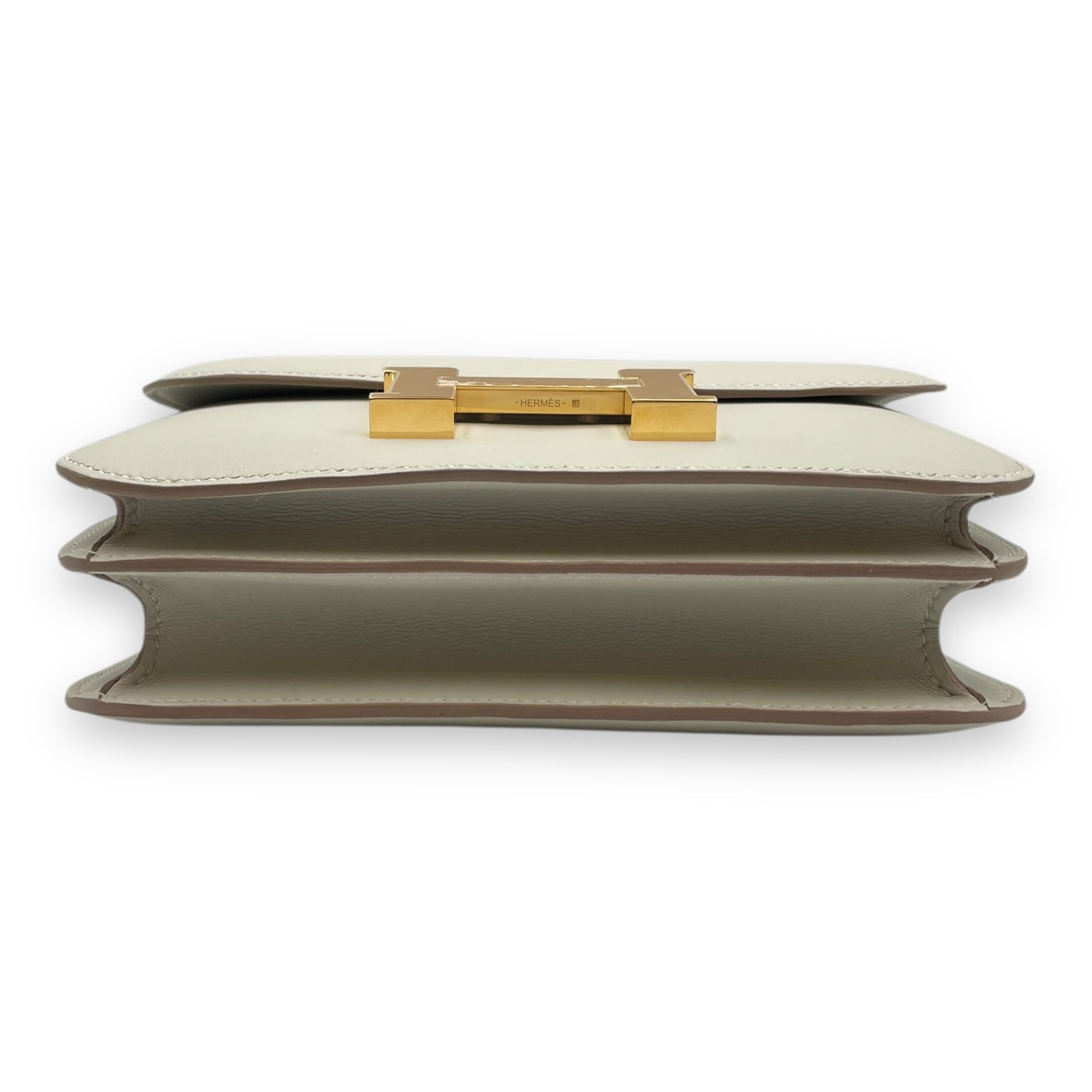 Constance 18 Gris Perle in Swift, Gold hardware