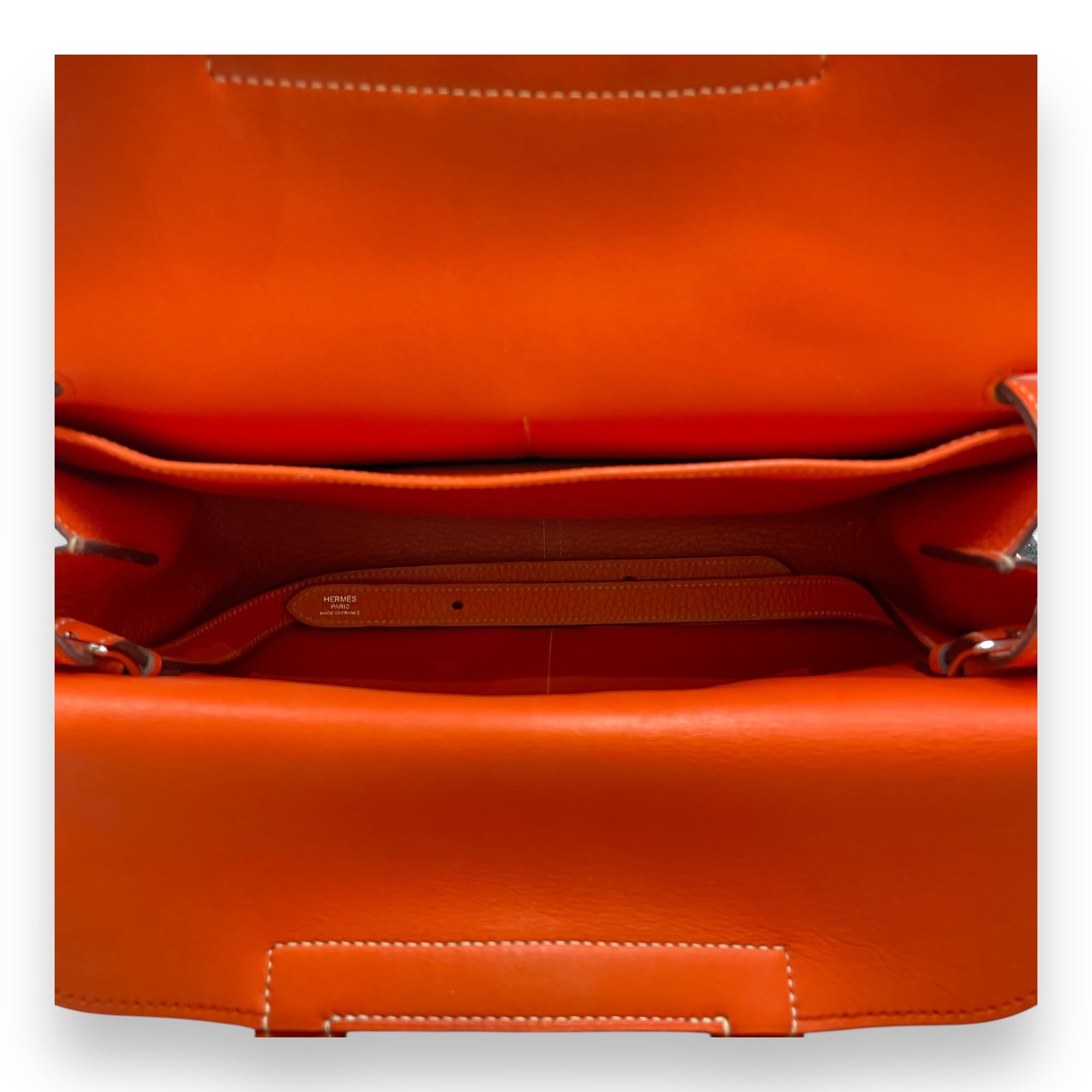 Halzan 31 Orange in Clemence, Palladium hardware