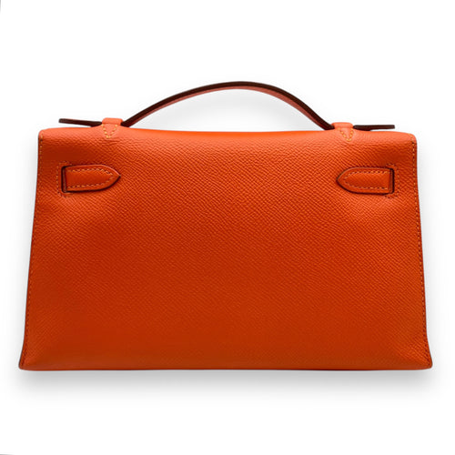 Kelly Feu in Epsom, Gold hardware