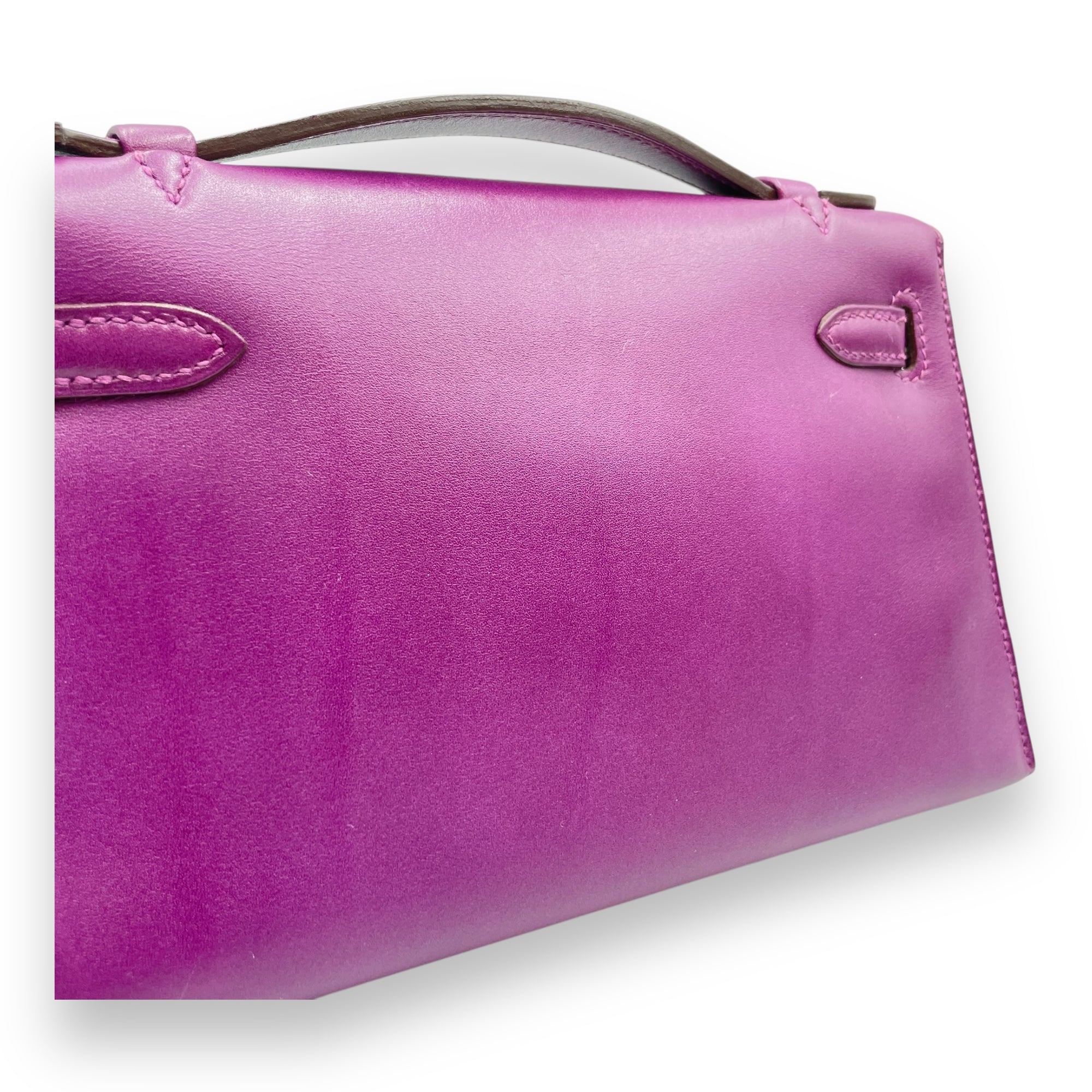 Kelly Violet in Tadelakt, Palladium hardware