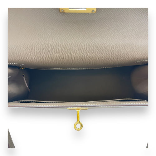 Sellier Kelly 28 Etoupe in Epsom, Gold hardware