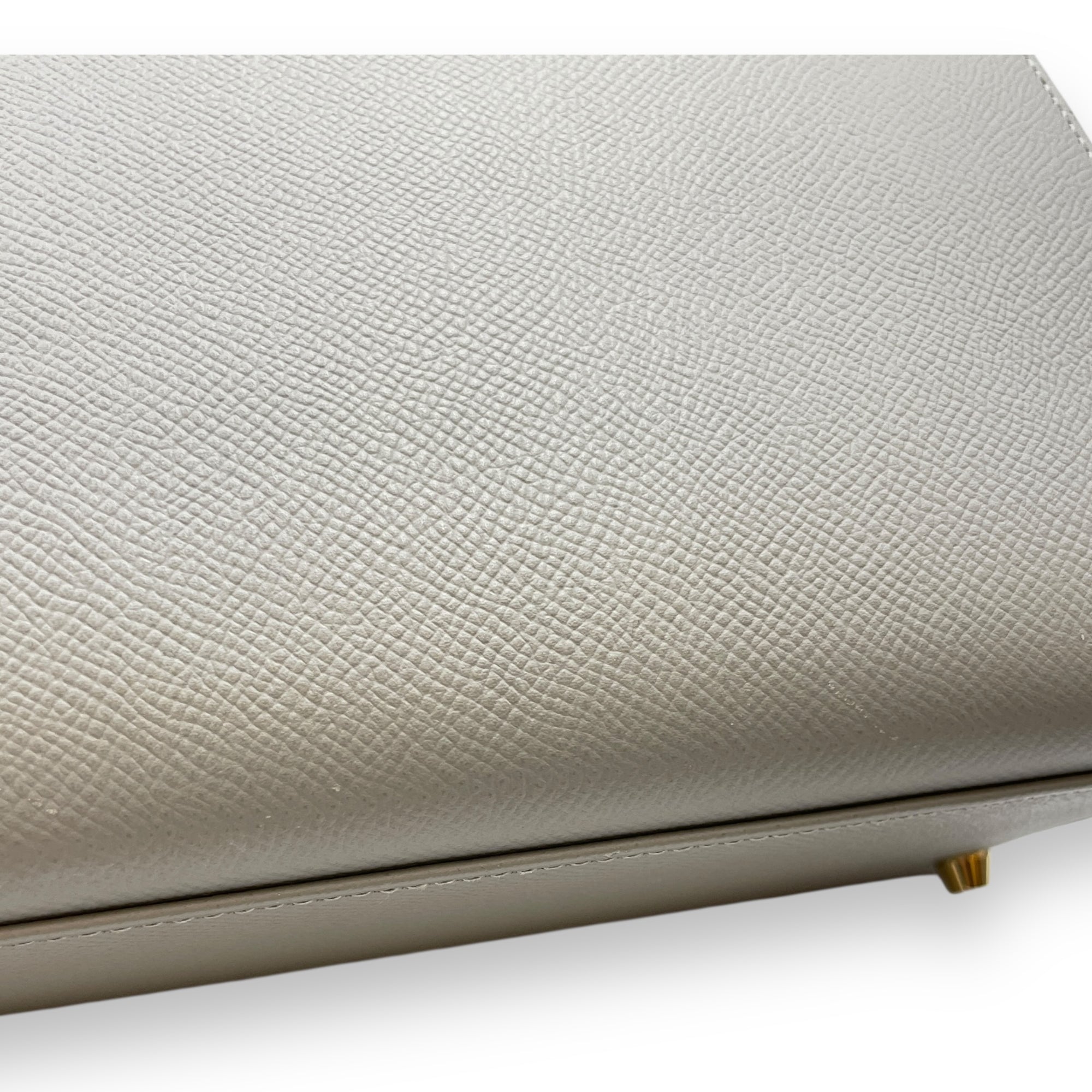 Kelly 28 Gris Mouette in Epsom, Gold hardware