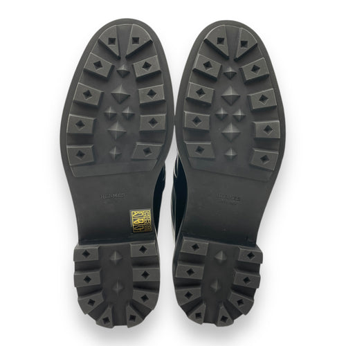 Funk 39 Black in Calfskin, Palladium hardware