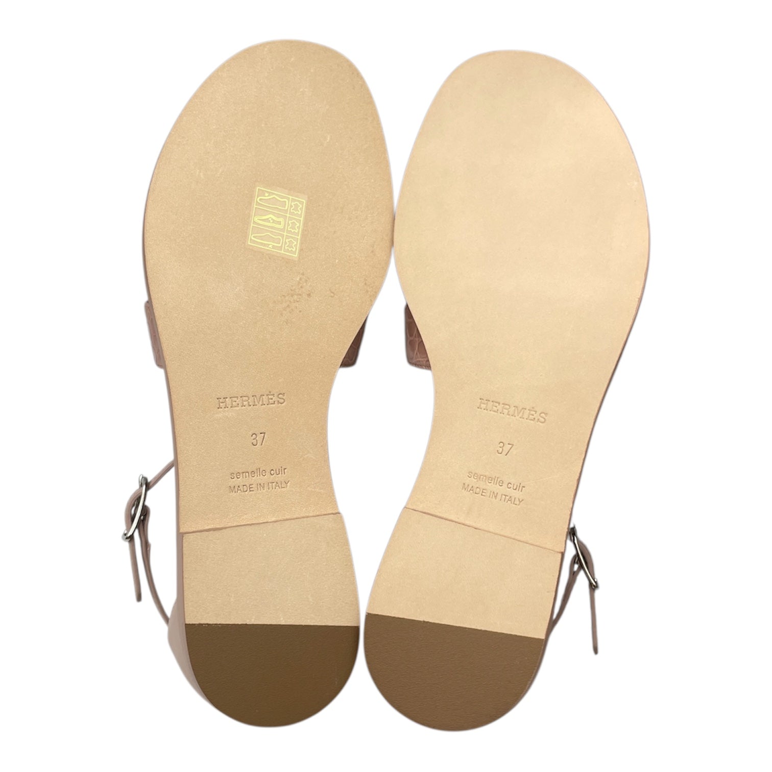 Santorini 37 Rose Porcelaine Sandals in Shiny Alligator