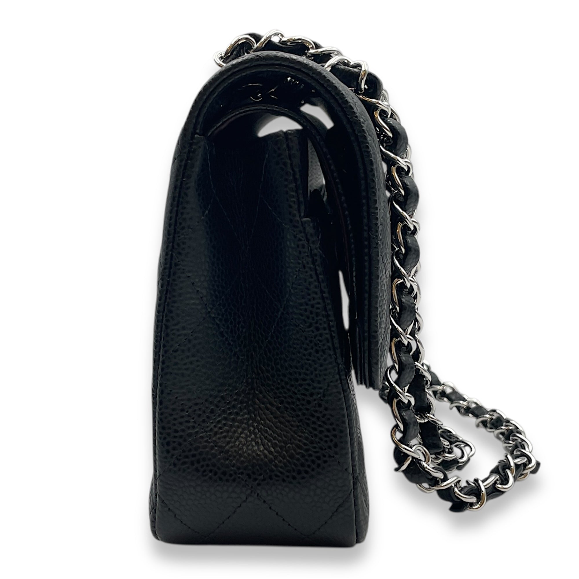 Classic Double Flap Medium Black Shoulder Bag in Caviar Leather, Silver hardware