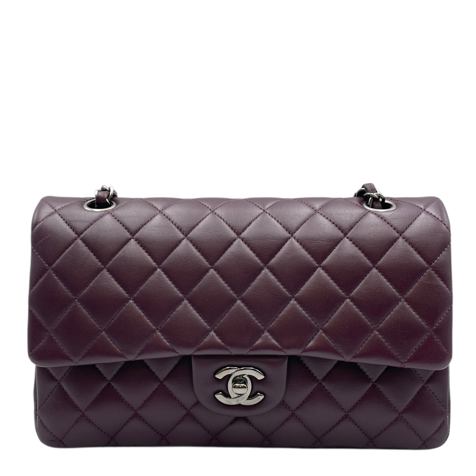 Classic Double Flap Medium Red Shoulder Bag in Lambskin, Silver hardware