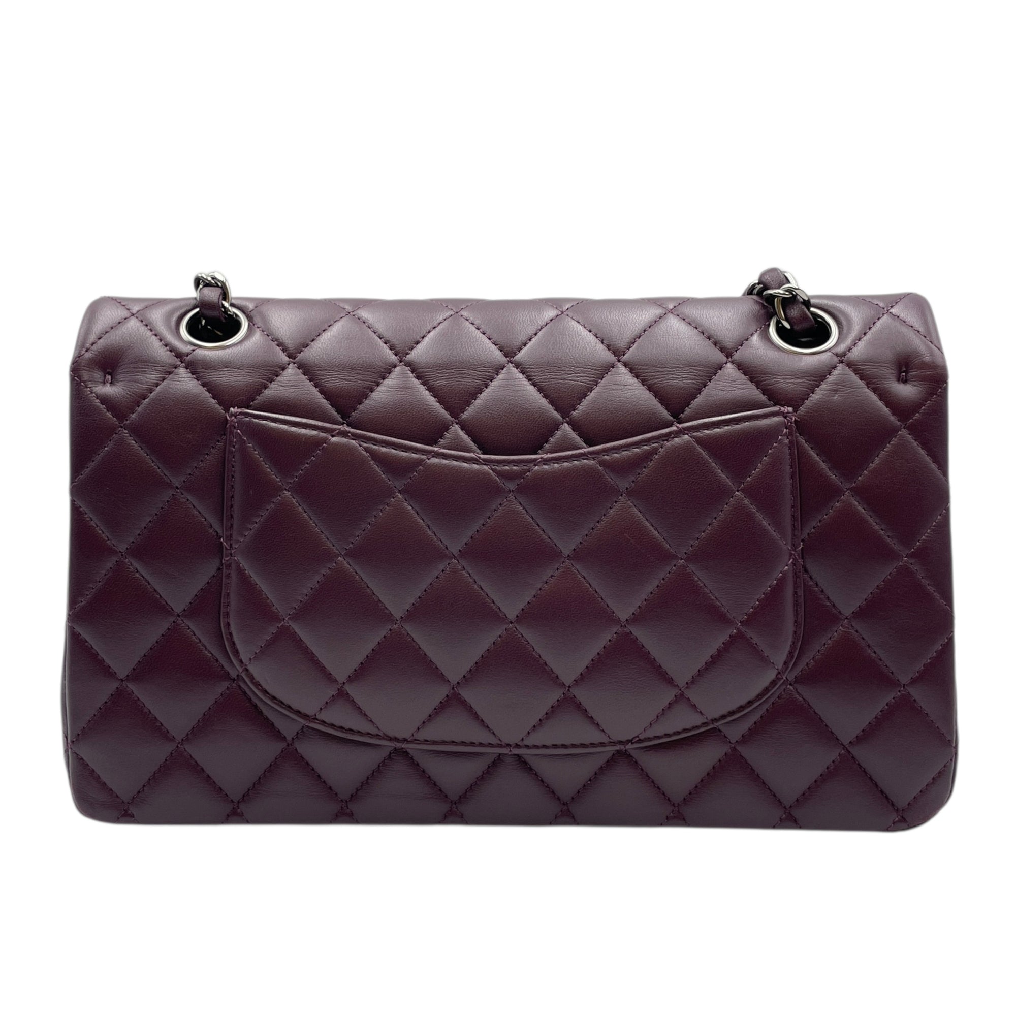 Classic Double Flap Medium Red Shoulder Bag in Lambskin, Silver hardware