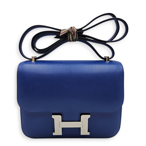 Constance 18 Blue Royal in Chevre Chamkilight, Palladium hardware