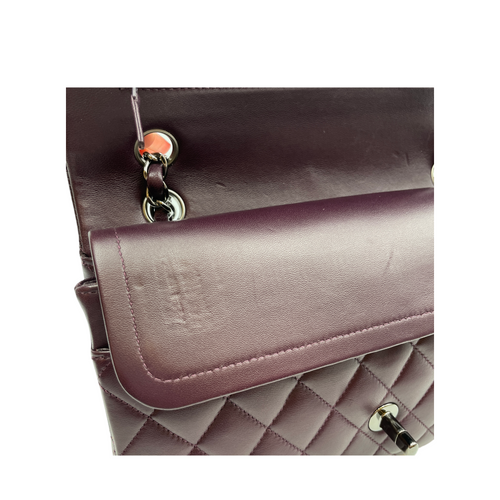 Classic Double Flap Medium Red Shoulder Bag in Lambskin, Silver hardware