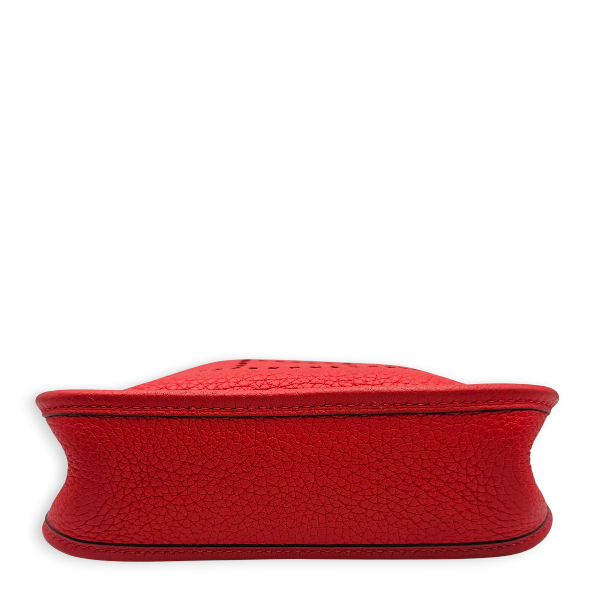 Evelyne Mini Rouge Tomate in Clemence, Palladium hardware
