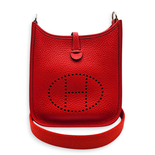 Evelyne Mini Rouge Tomate in Clemence, Palladium hardware