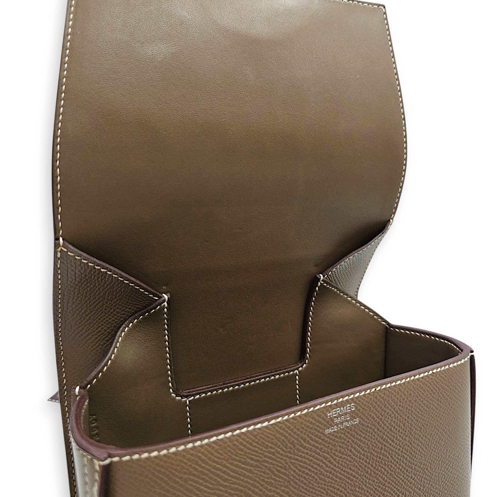 Della Cavalleria Mini Etoupe in Epsom, Palladium hardware