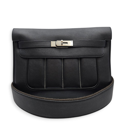 Berline 28 Black in Swift, Palladium hardware