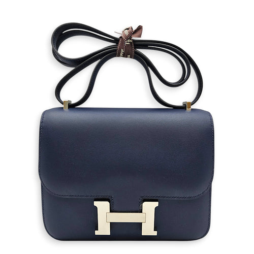 Constance 18 Blue Sapphire in Swift, Palladium hardware