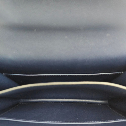 Constance 18 Blue Sapphire in Swift, Palladium hardware