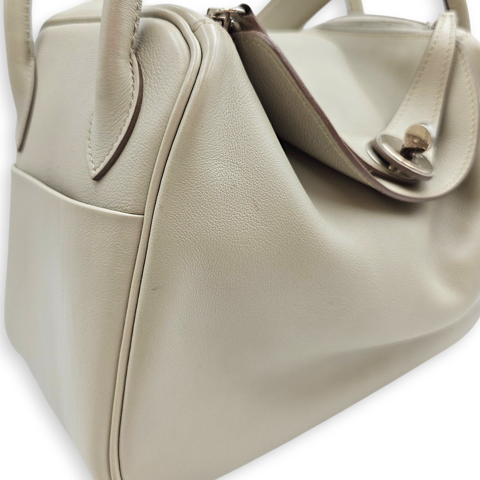 Lindy 26 Gris Perle in Swift, Palladium hardware