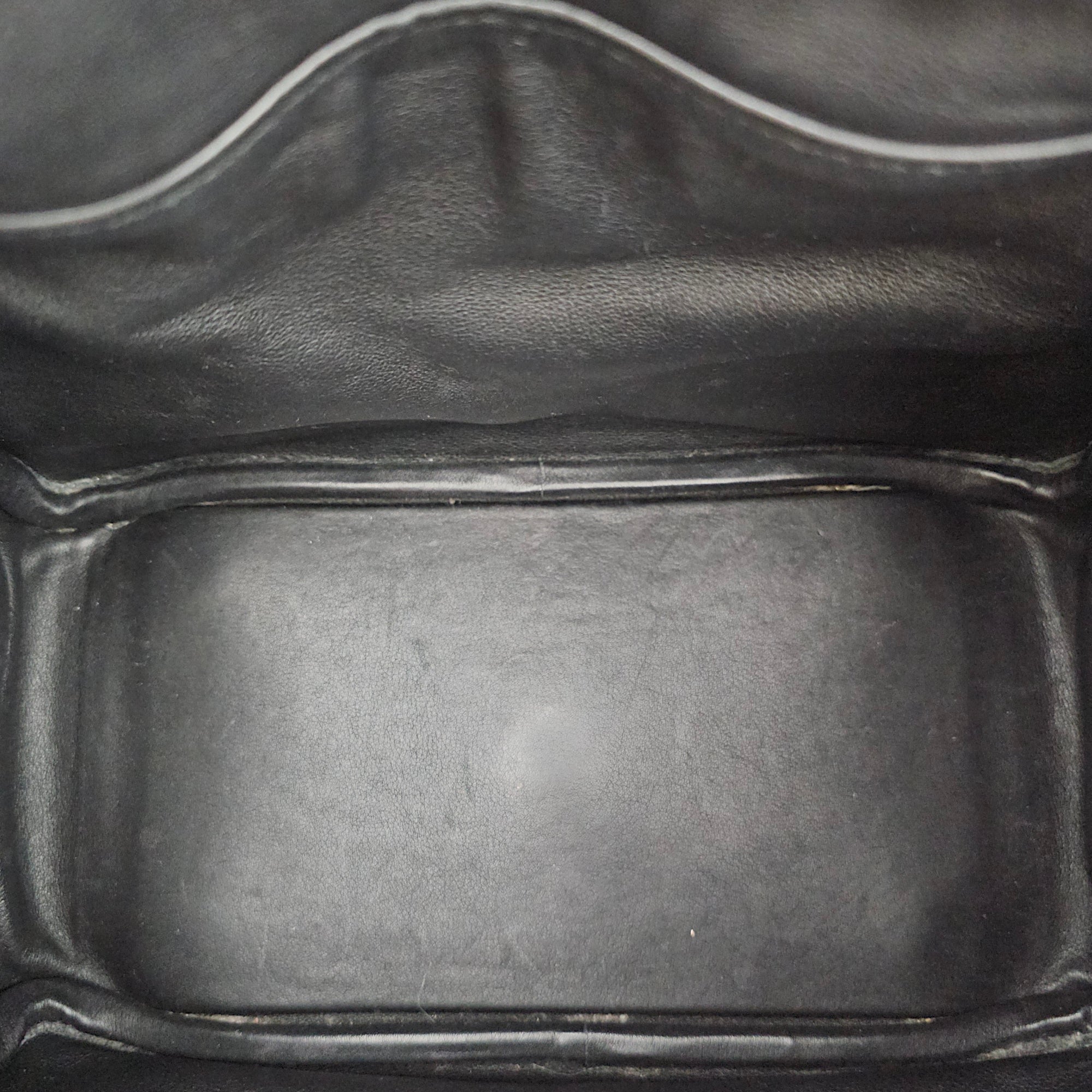 Lindy 26 Black in Swift, Palladium hardware