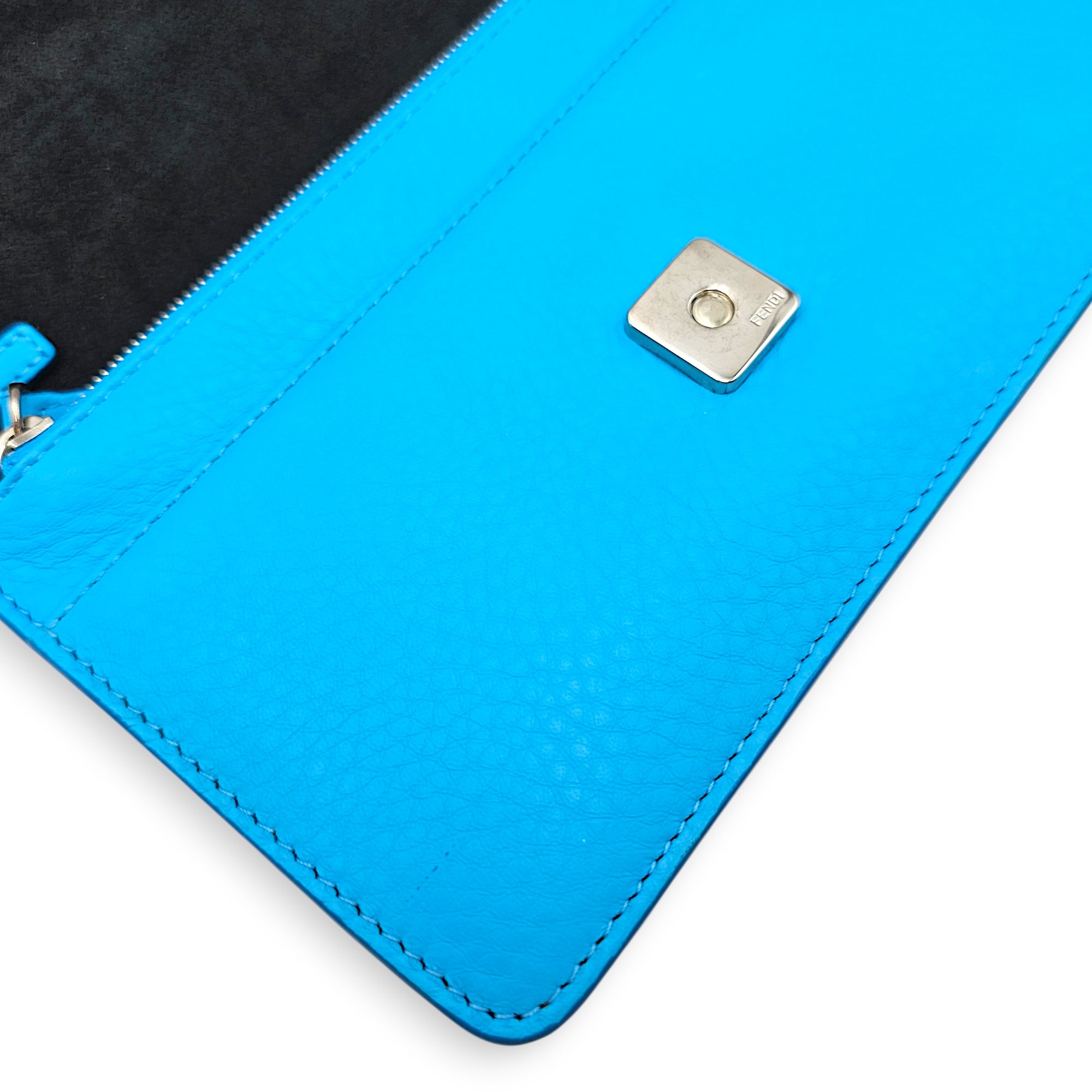 Tube Wallet on Chain Light Blue Shoulder Bag in Nappa Leather, Silver hardware