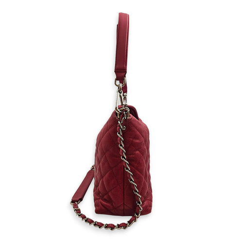 Quilted French Riviera Red Shoulder Bag in Caviar Leather, Silver hardware