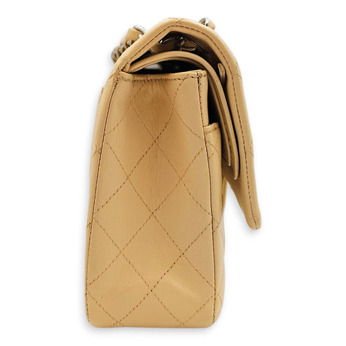 Classic Flap Medium Beige Shoulder Bag in Lambskin, Silver hardware