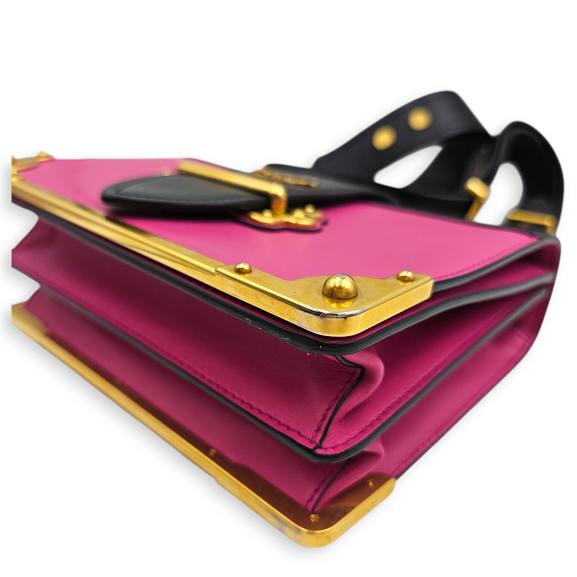 Cahier Black/Pink Shoulder Bag in Saffiano Leather, Gold hardware