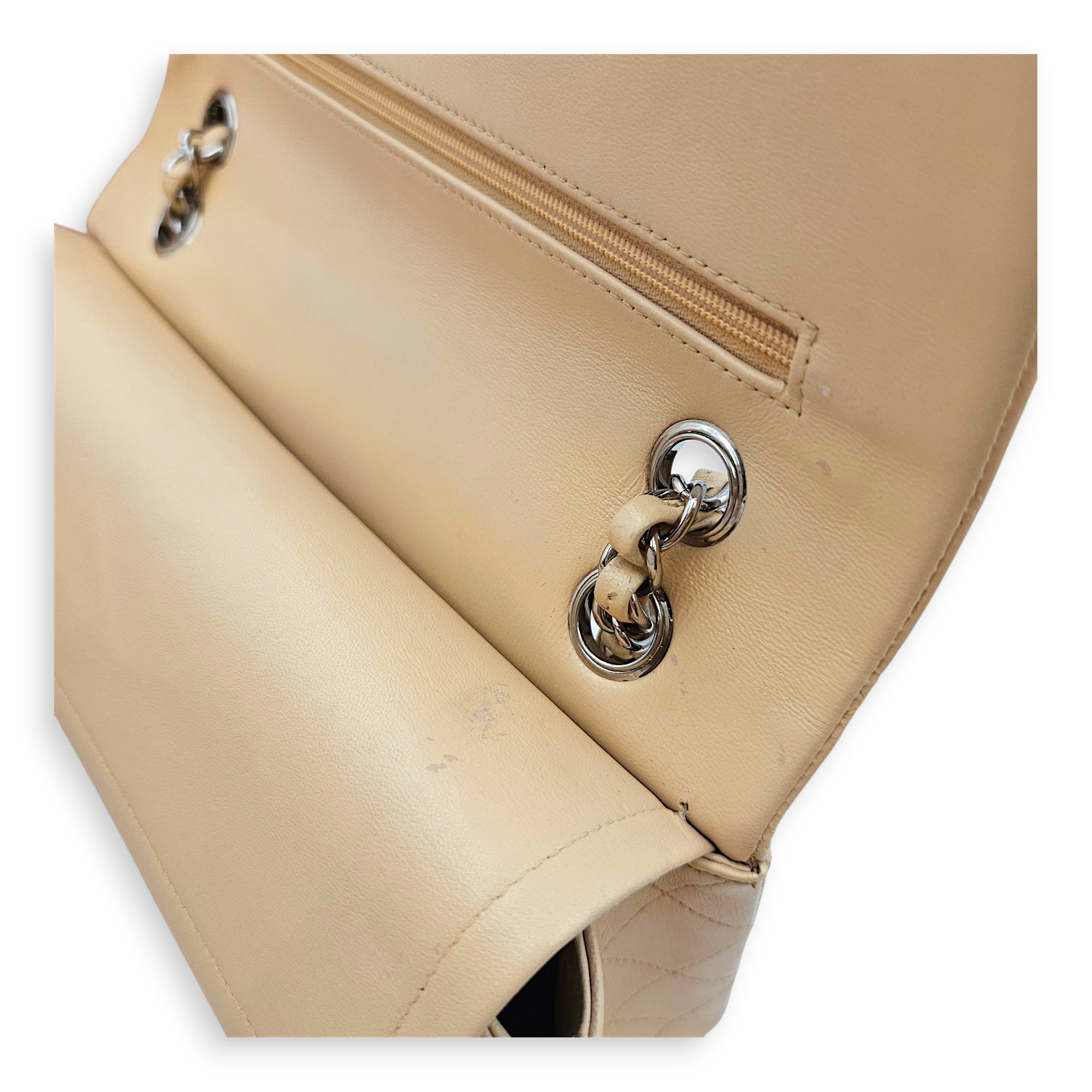 Classic Flap Medium Beige Shoulder Bag in Lambskin, Silver hardware