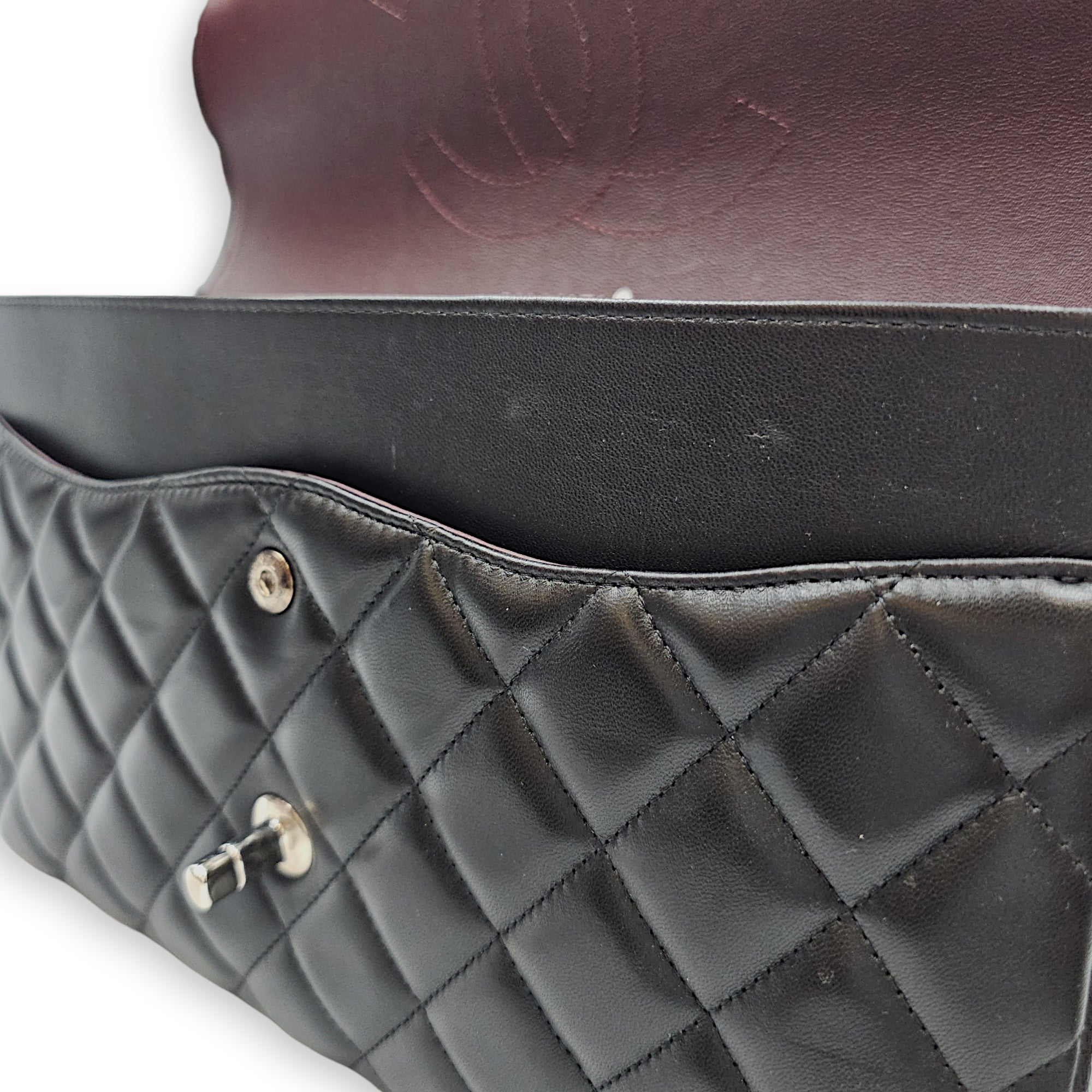 Double Flap Jumbo Black Shoulder Bag in Lambskin, Silver hardware