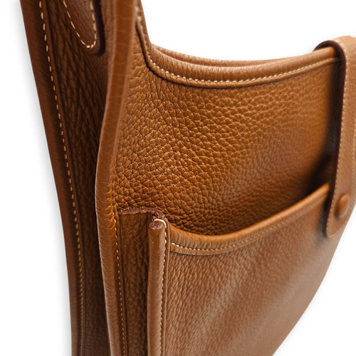 Evelyne III GM Gold in Clemence, Palladium hardware