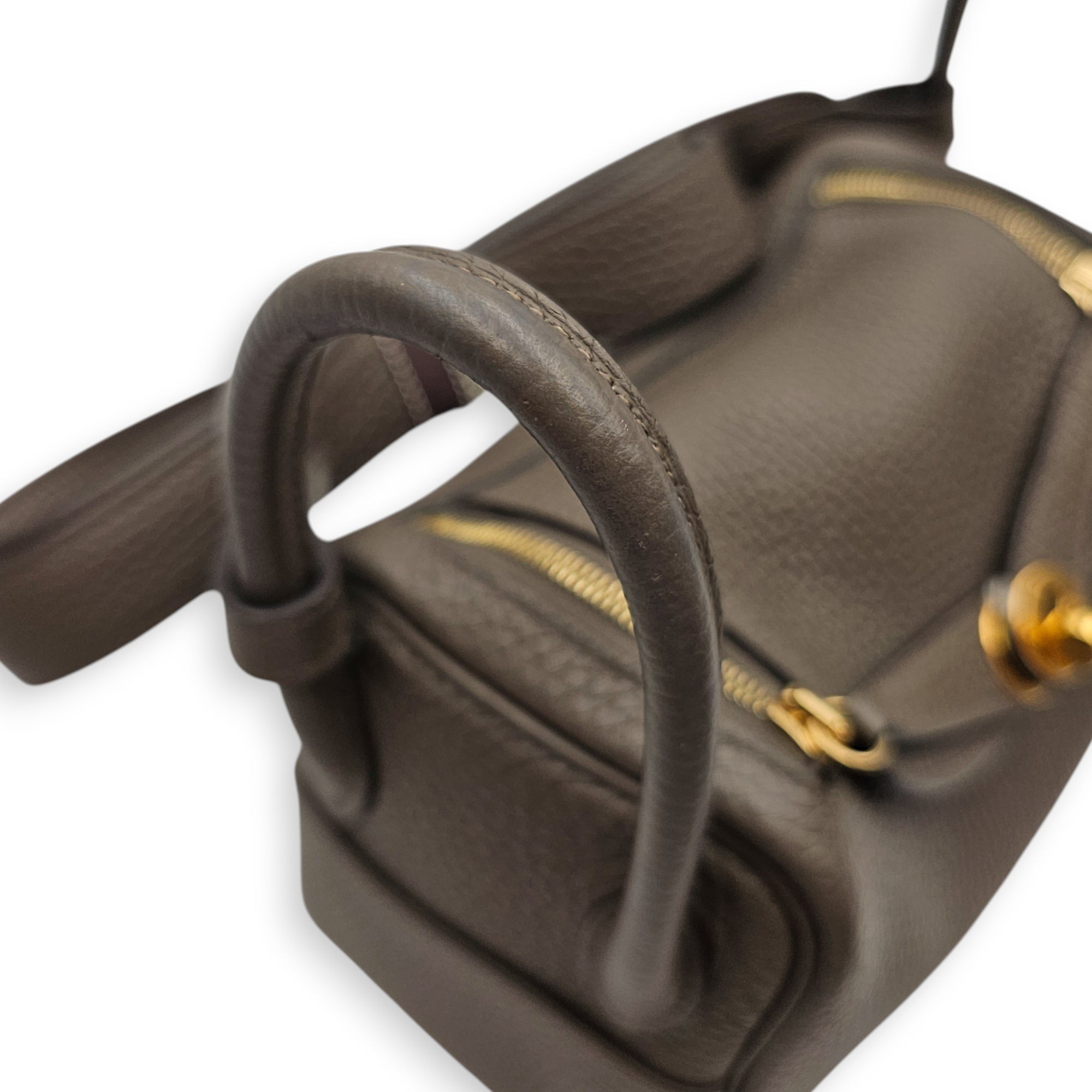 Lindy Mini Etain in Clemence, Gold hardware