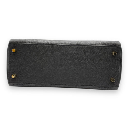 Kelly 28 Black in Togo, Gold hardware