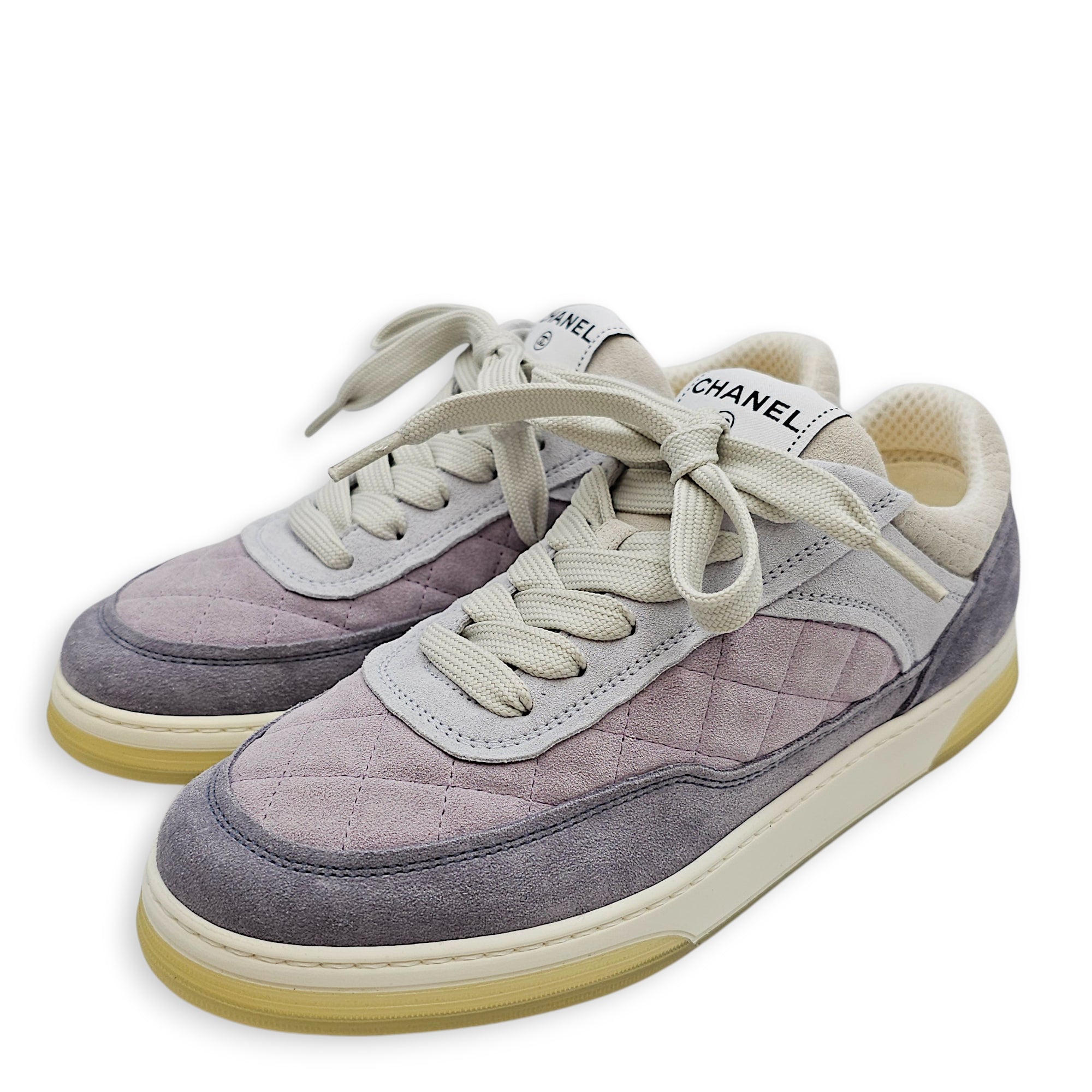 CC Low-Top 38 Purple Sneakers with Quilted Detailing in Suede