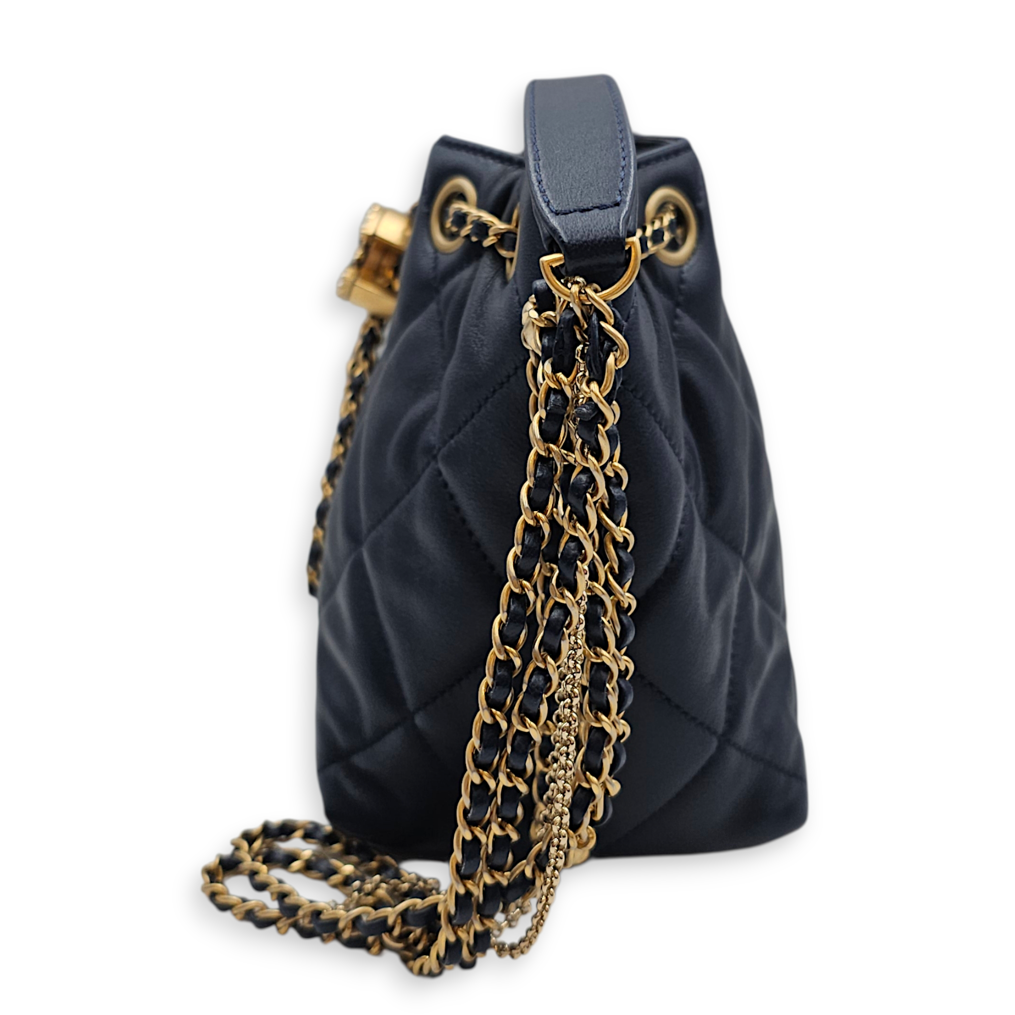 CC Drawstring Bucket Navy Blue Crossbody Bag in Lambskin, Pearl/Gold hardware