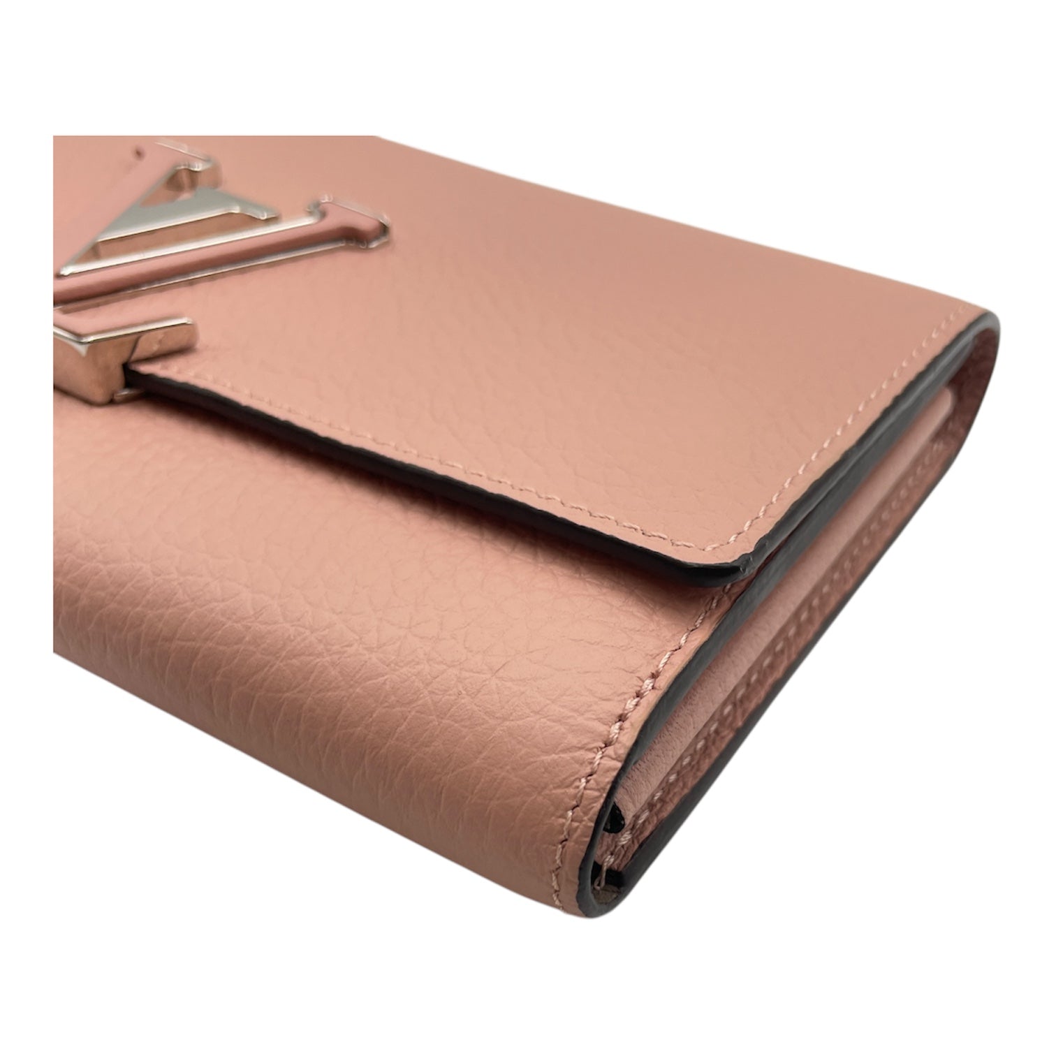 Capucines Pale Pink Wallet in Taurillon Leather, Silver hardware