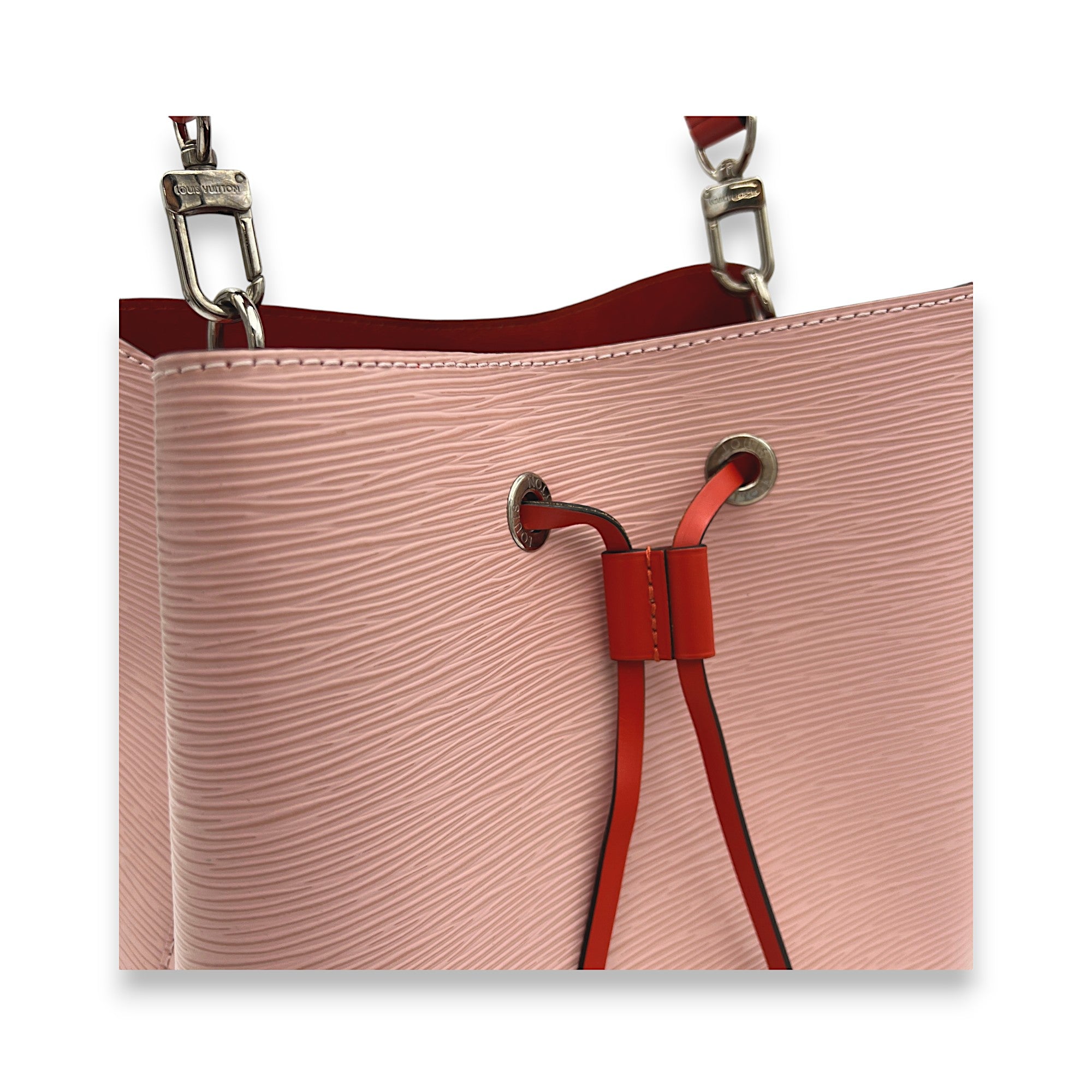 NeoNoe MM Pink Bucket Bag in Epi Leather, Silver hardware