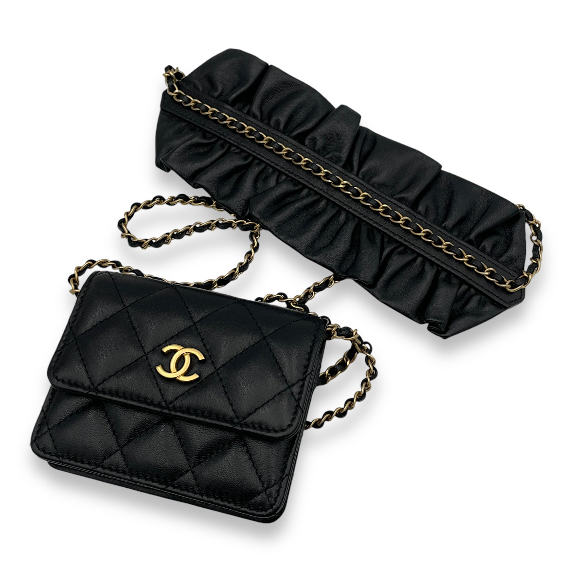 Classic Flap Chain Mini Black Card Holder in Lambskin, Gold hardware