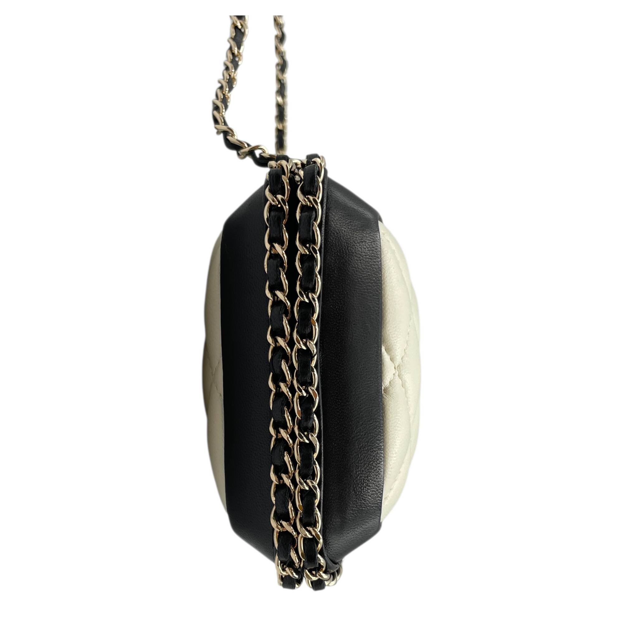 Quilted Chain Round White/Black Crossbody Bag in Lambskin, Gold hardware