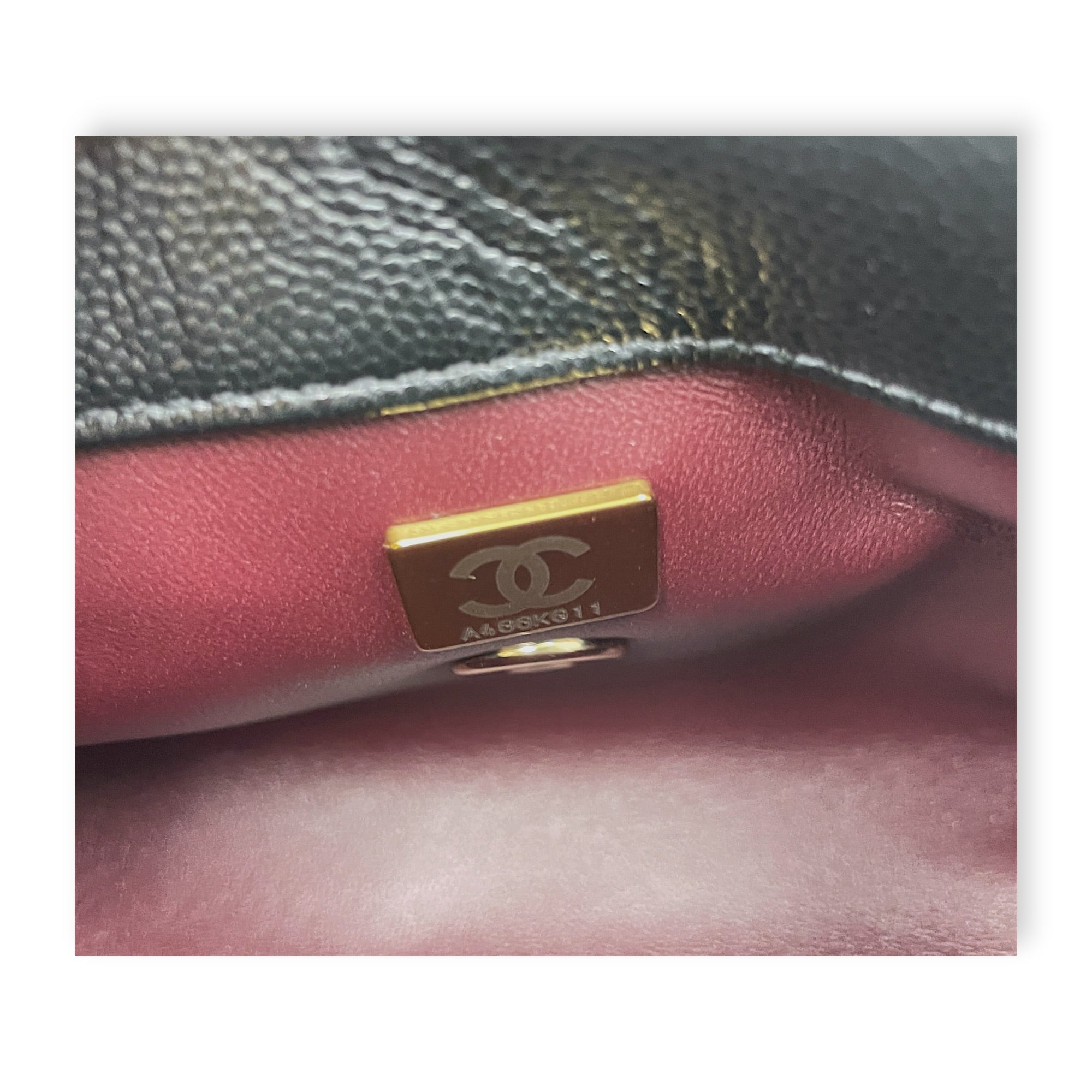 Quilted Coco Handle (19cm) Mini Black/Burgundy Handle Top Handle Bag in Caviar Leather Gold hardware C110560 10