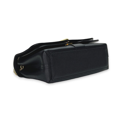 Very Chain Black Shoulder Bag in Calfskin, Gold hardware