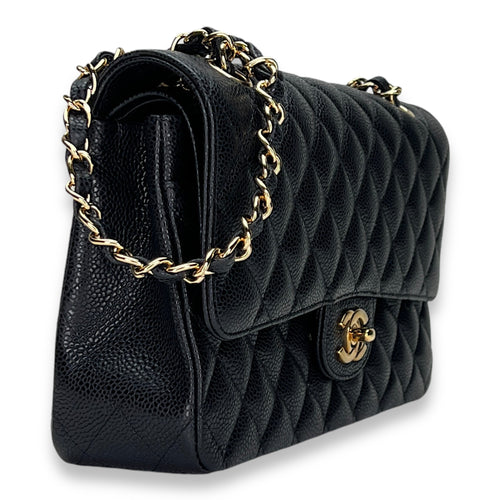 Classic Double Flap Mediun Shoulder bag in Caviar leather, Gold Hardware