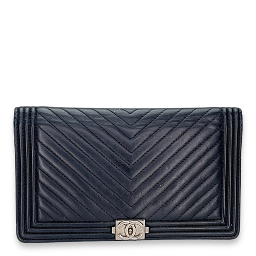 Boy Long Black Wallet in Calfskin, Silver hardware