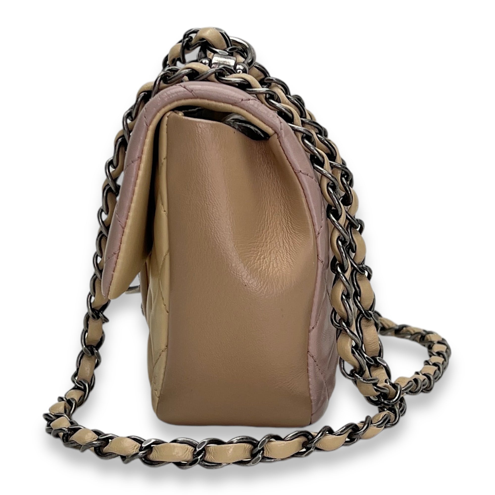 Timeless Classic Flap Beige Shoulder Bag in Lambskin, Ruthenium hardware