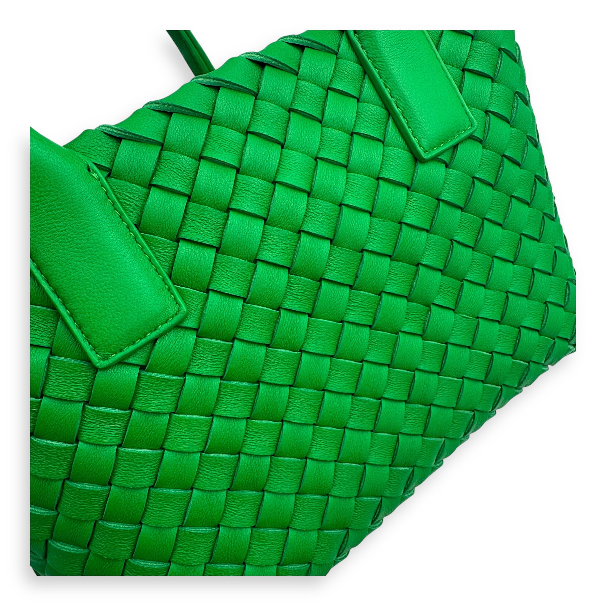 Cabat Top Handle Bag Green in Lambskin, Gold hardware