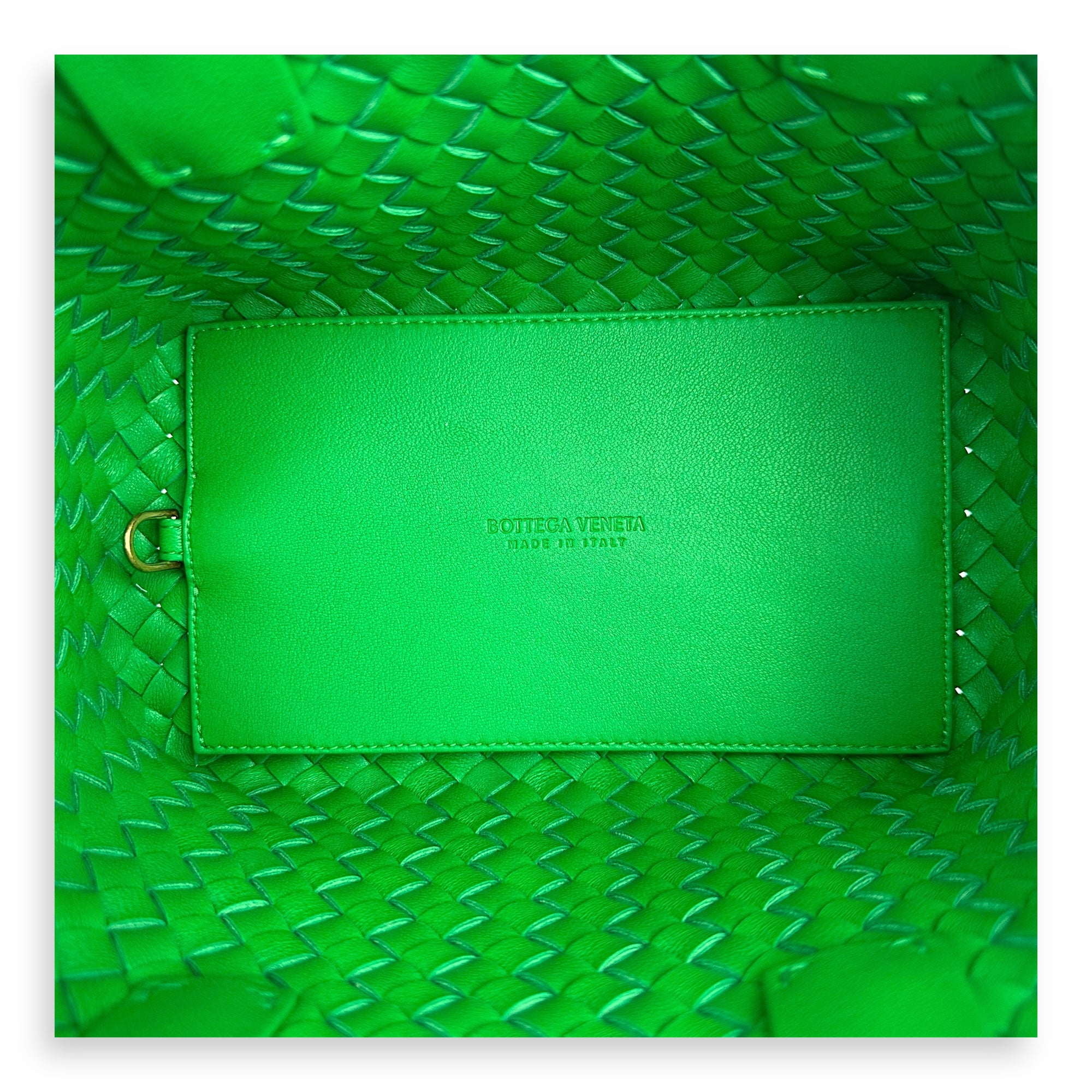 Cabat Top Handle Bag Green in Lambskin, Gold hardware