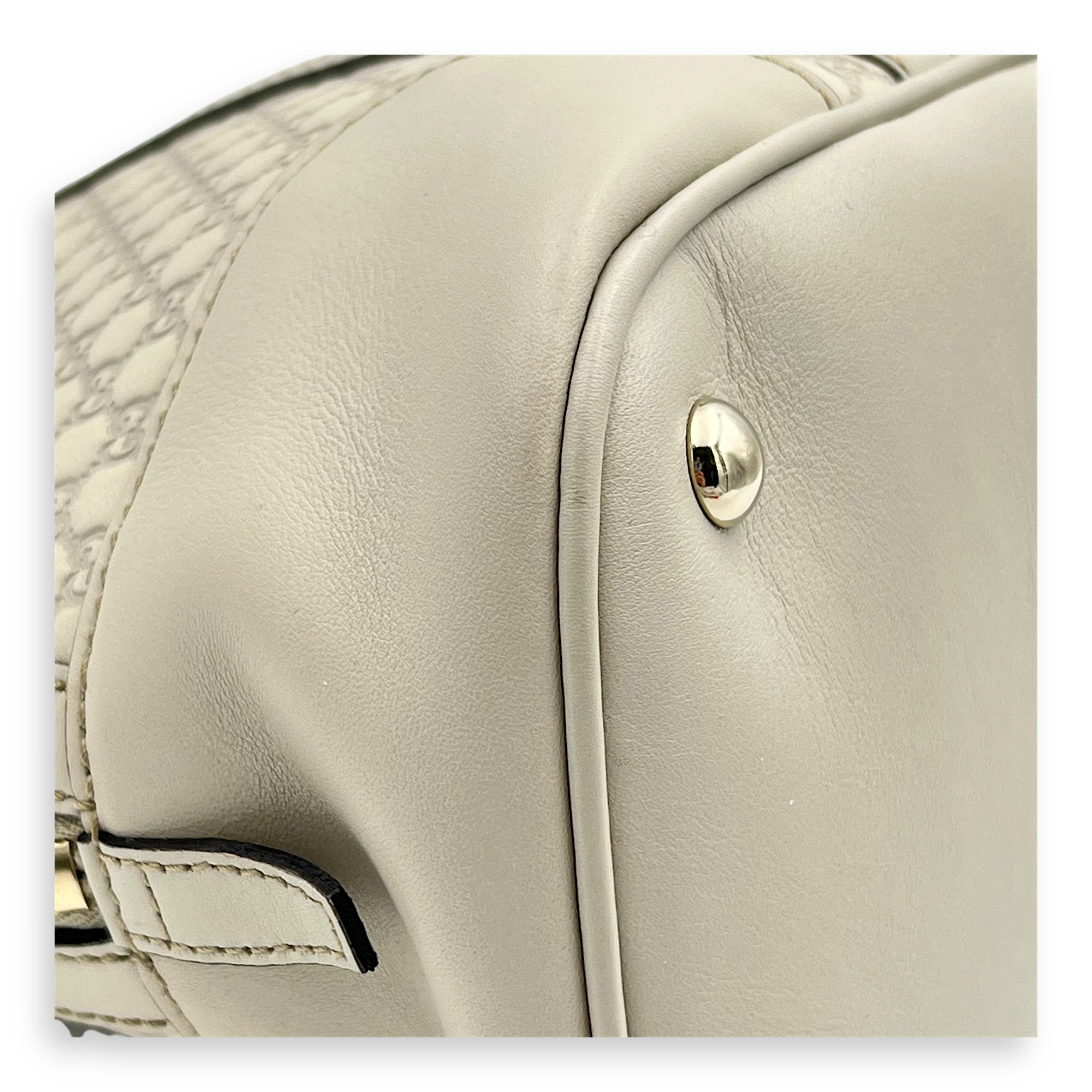 Guccissima Top Handle Bag White in Calfskin, Gold hardware