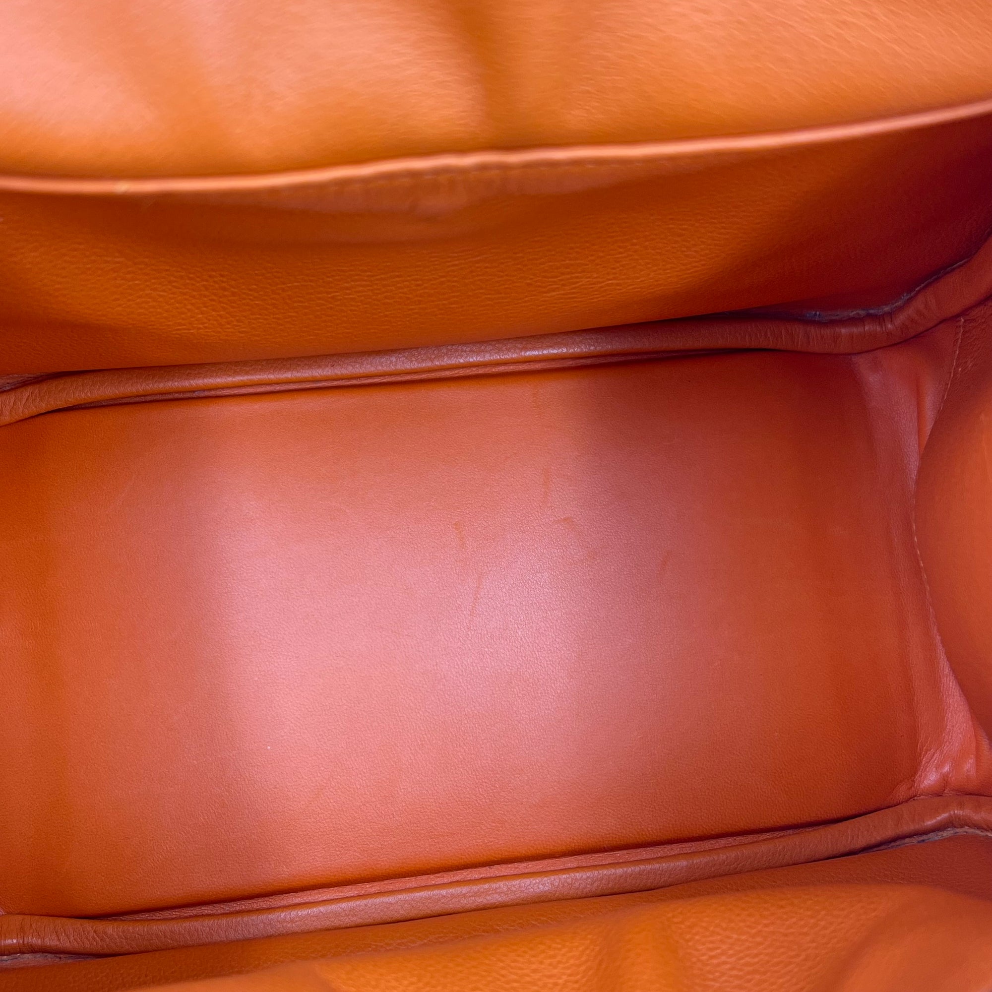 Lindy Orange in Swift, Palladium hardware