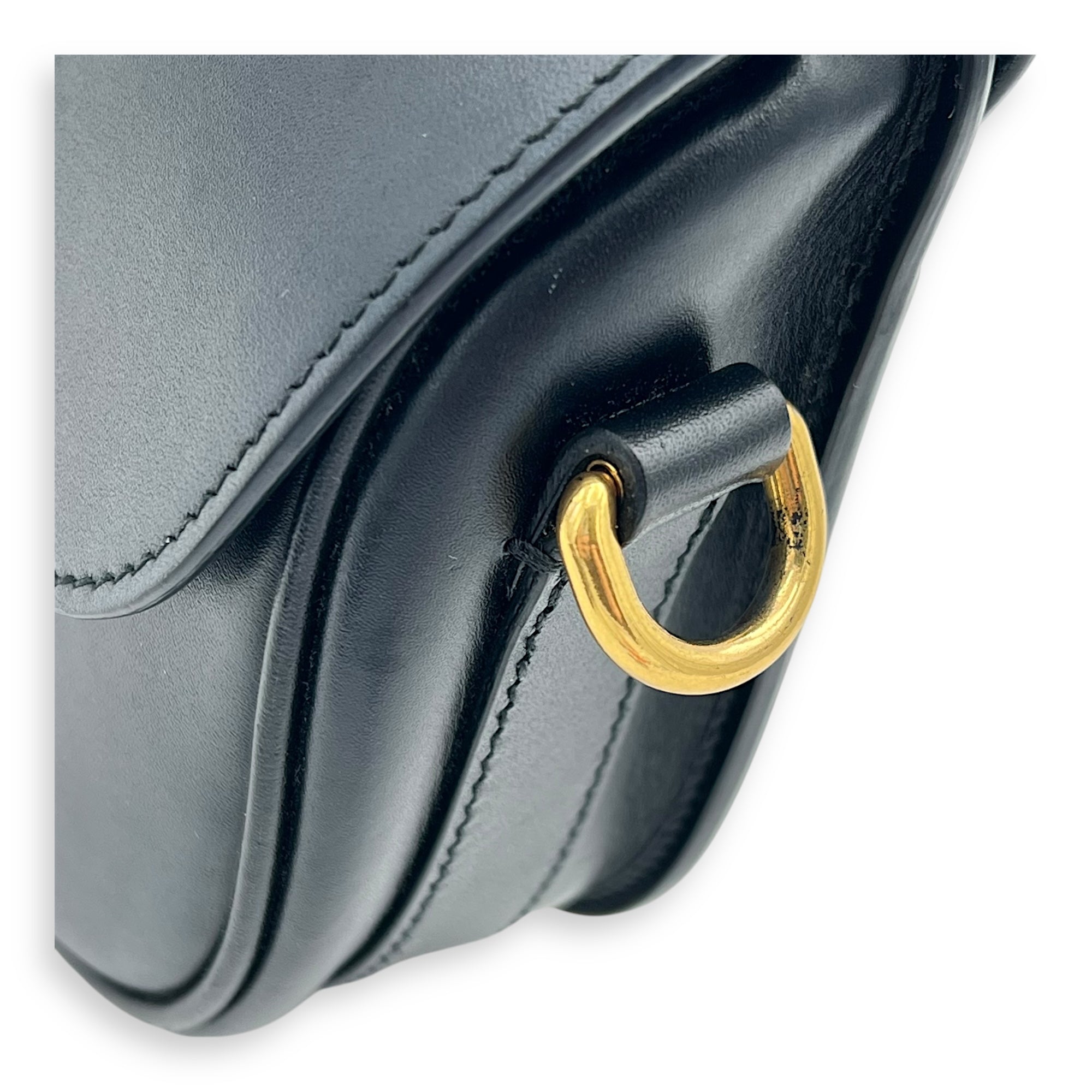 Bobby Shoulder Bag Small Black in Calfskin, Gold hardware