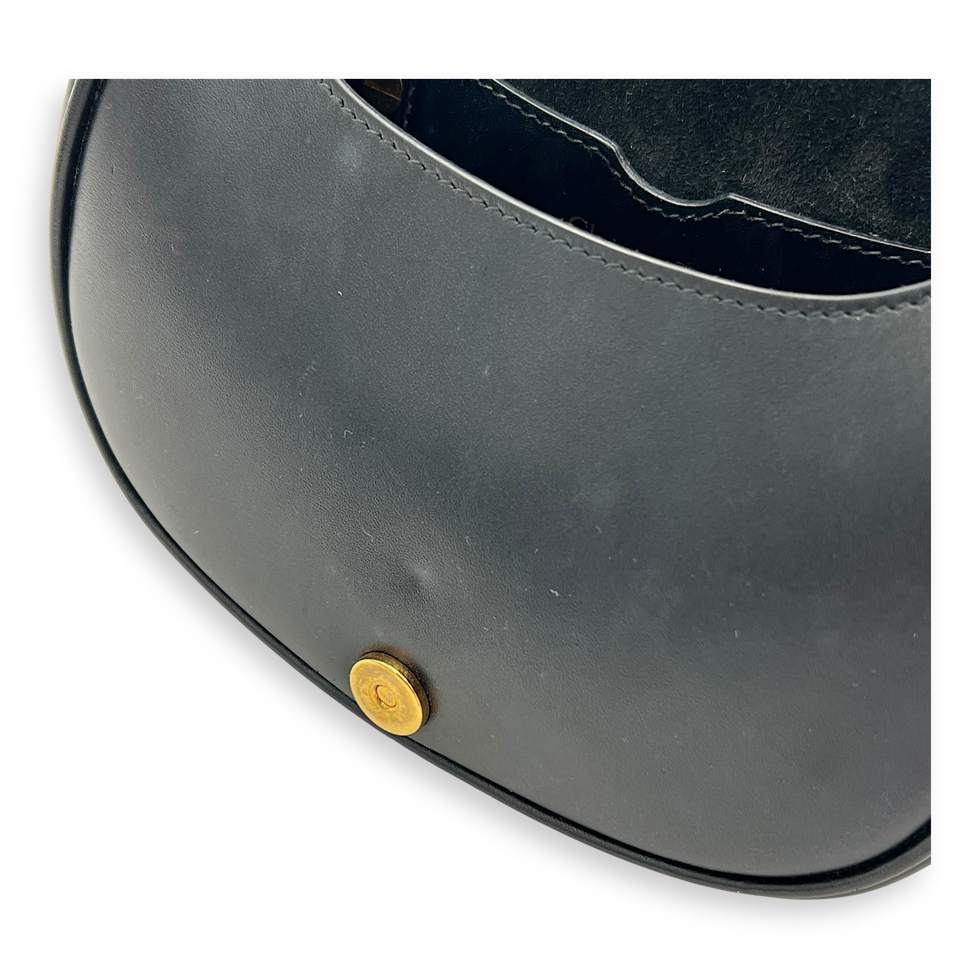 Bobby Shoulder Bag Small Black in Calfskin, Gold hardware