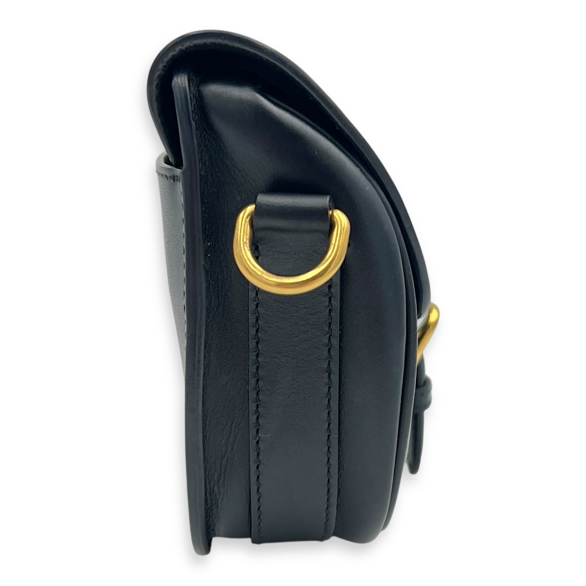 Bobby Shoulder Bag Small Black in Calfskin, Gold hardware